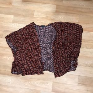 A patterned, short sleeve kimono from Forever 21!